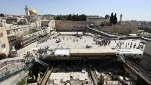 محافظة القدس: مزاعم الاحتلال عن اكتشافات أثرية بالأقصى محاولة لتزوير التاريخ